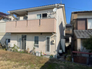 福山・外壁塗装・施工前・外壁のひび割れ